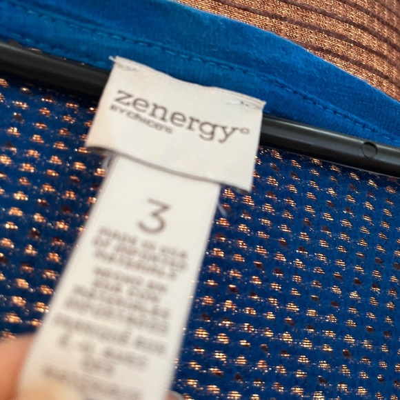 Lot of three women’s clothes.  Z energy Chico faded glory pet free smoke free - Picture 7 of 9